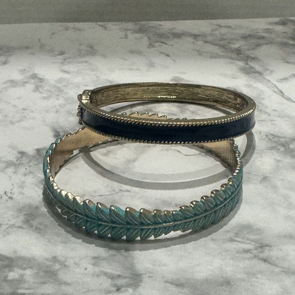 Solid Metal Vintage Custom Made Bangle Bracelets, Navy-Teal-Goldtone, Set Of 2 - Picture 6 of 8